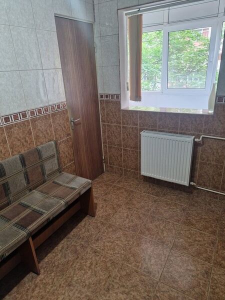 Bd. Chisinau in planul 2, Mega Mall la 3min,