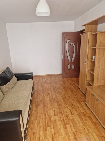 Bd. Chisinau in planul 2, Mega Mall la 3min,